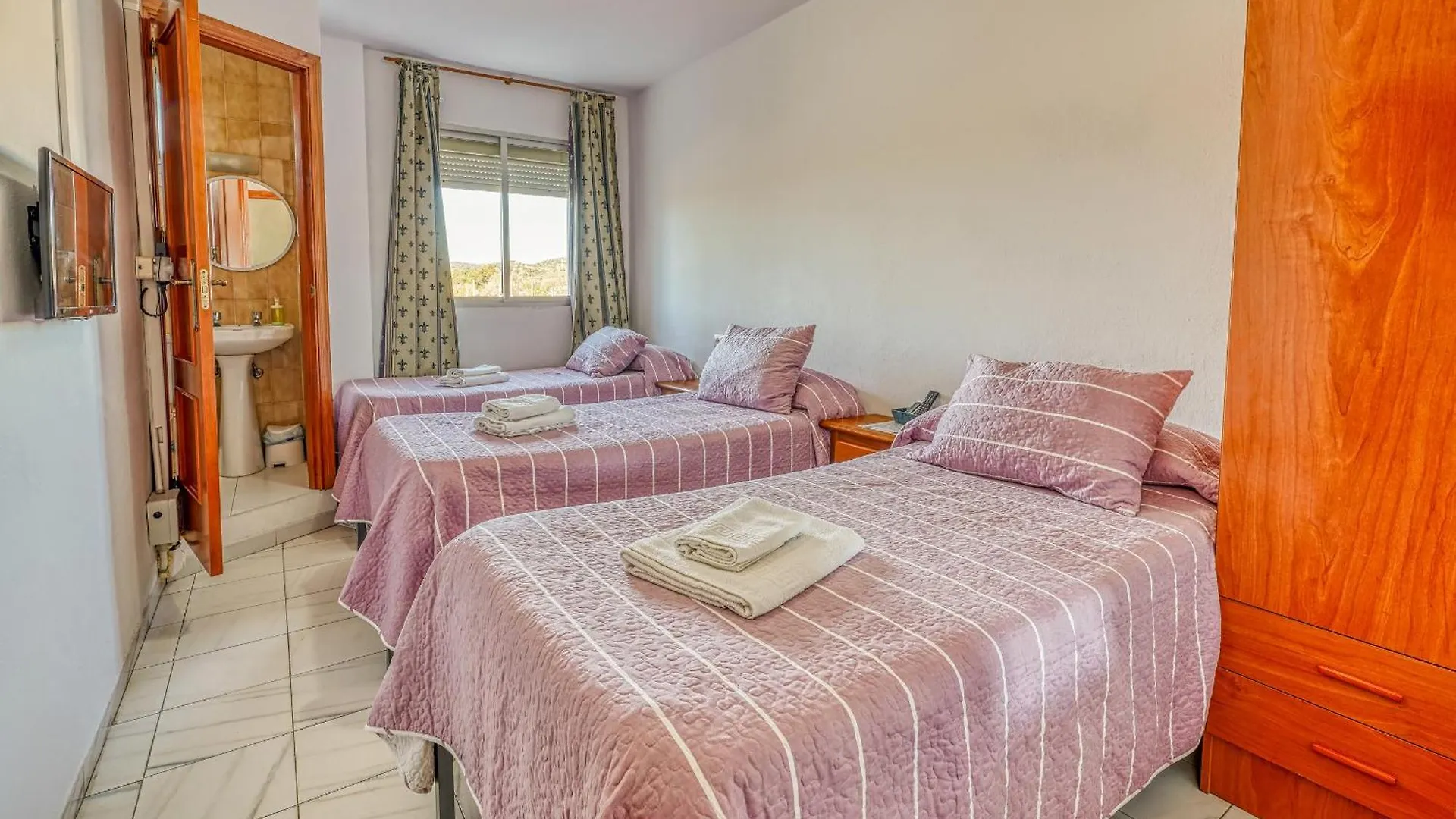 Ochomin Hostel San Martín Pensión